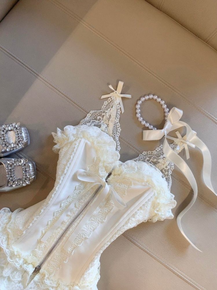 Sevimli Dantel Büstiyer Üst Yü - Lace Trim Cami incelemesi ve fiyatı